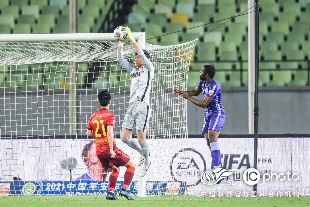النصرالسعودياليومالقنواتالناقلةلمبارياتالفريق