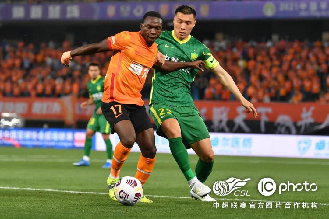 نتائج دوري المحترفين المصري اليومأحدث تطورات البطولة المثيرة