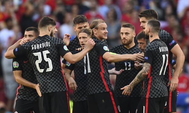 صوررونالدوالظاهرهالبرازيليأسطورةالكرةالتيأسرتالعالم